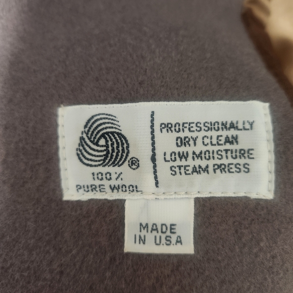 Vintage Wool Cape - Picture 5 of 8